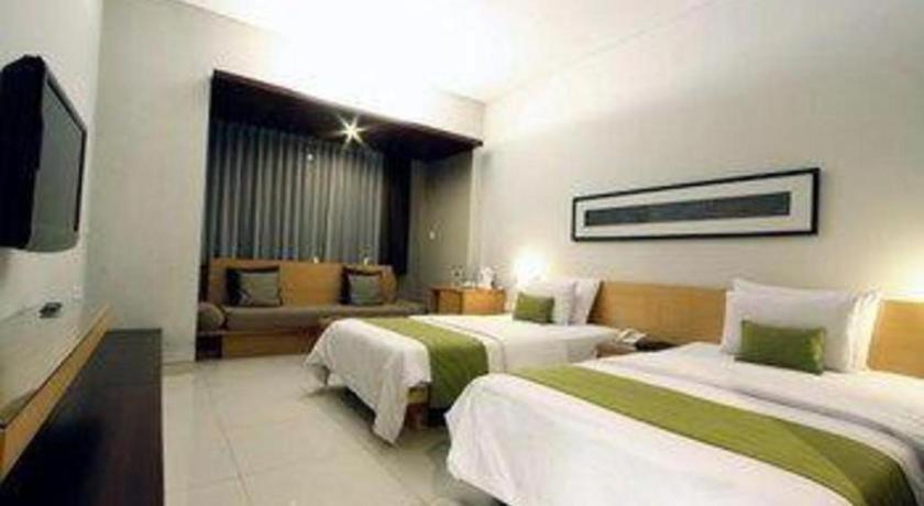 Mitra Bandung Hotel Экстерьер фото