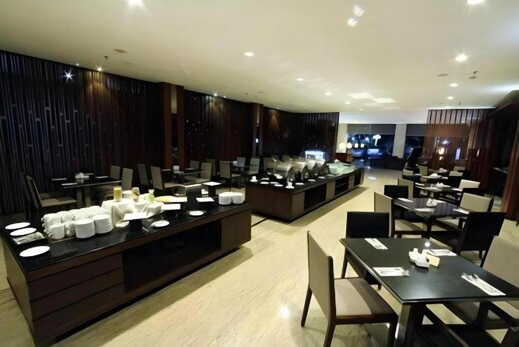 Mitra Bandung Hotel Экстерьер фото