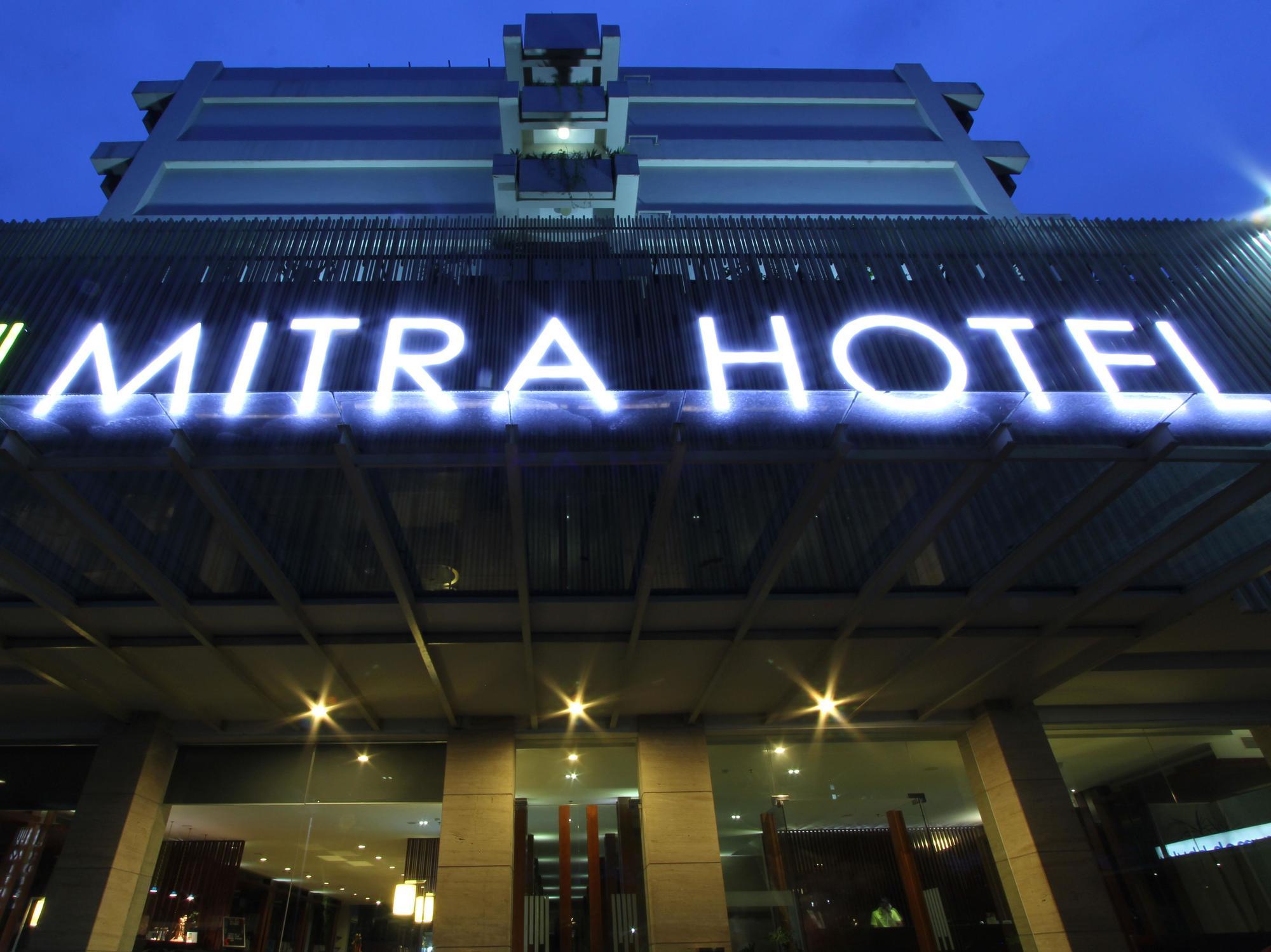 Mitra Bandung Hotel Экстерьер фото